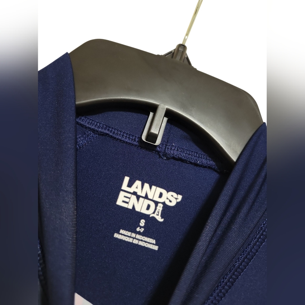 Lands' End Rash Guard - Picture 2 of 4